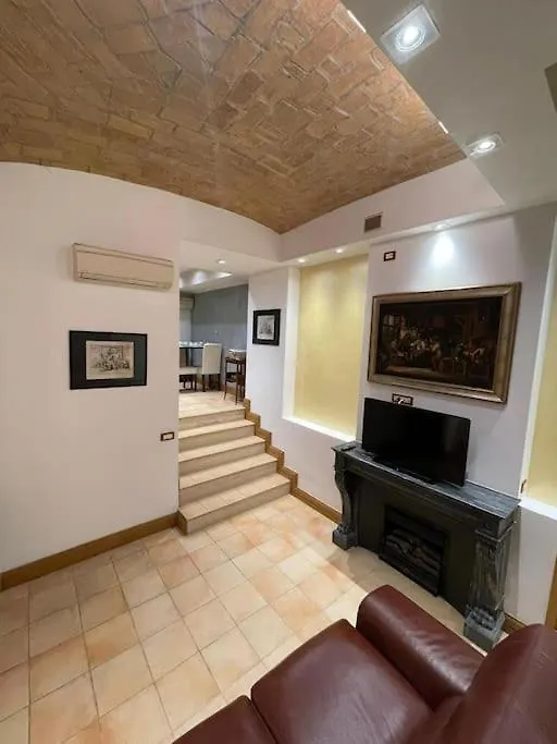 Cavourdreamsuite Rome 0*,  Italy